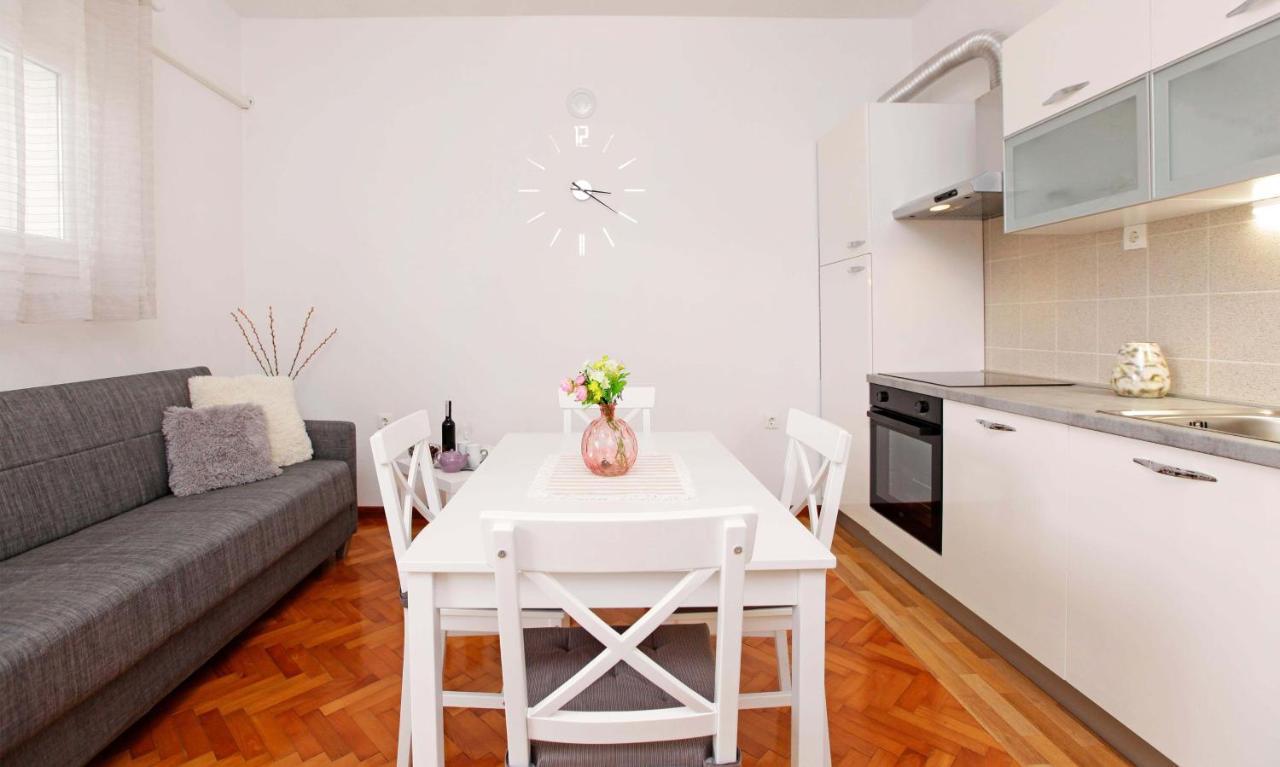 וולה לוקה Apartman Zuvela מראה חיצוני תמונה