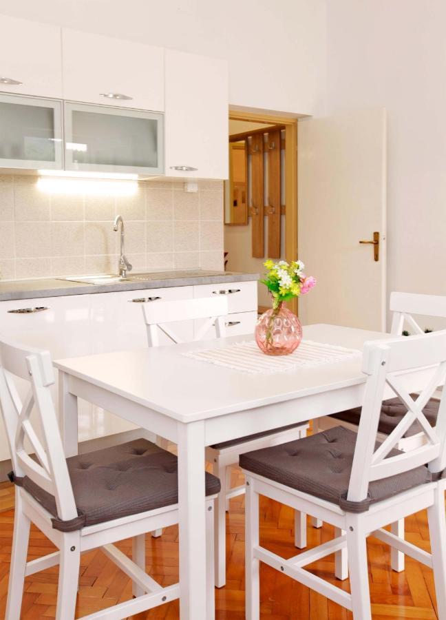 וולה לוקה Apartman Zuvela מראה חיצוני תמונה