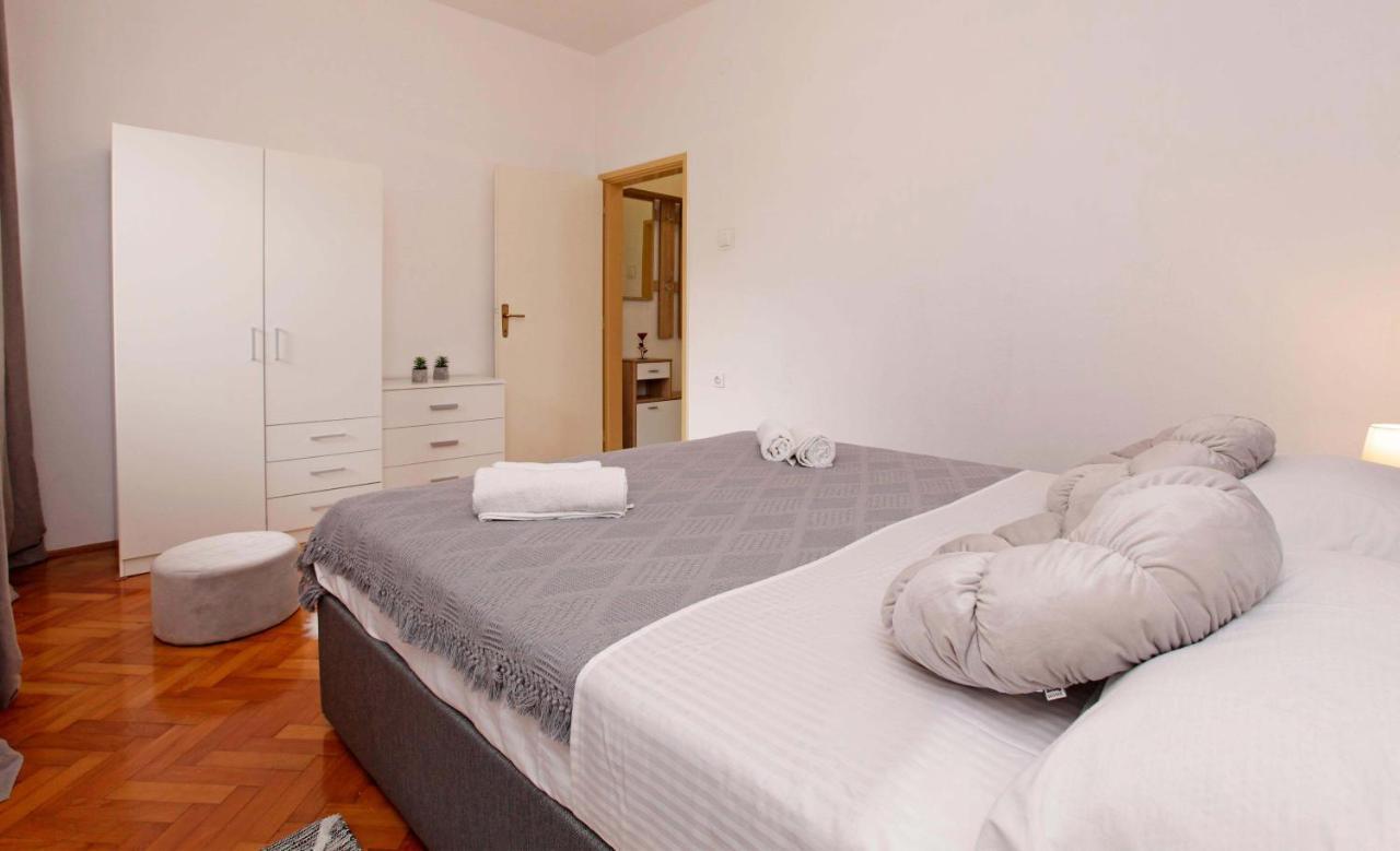 וולה לוקה Apartman Zuvela מראה חיצוני תמונה